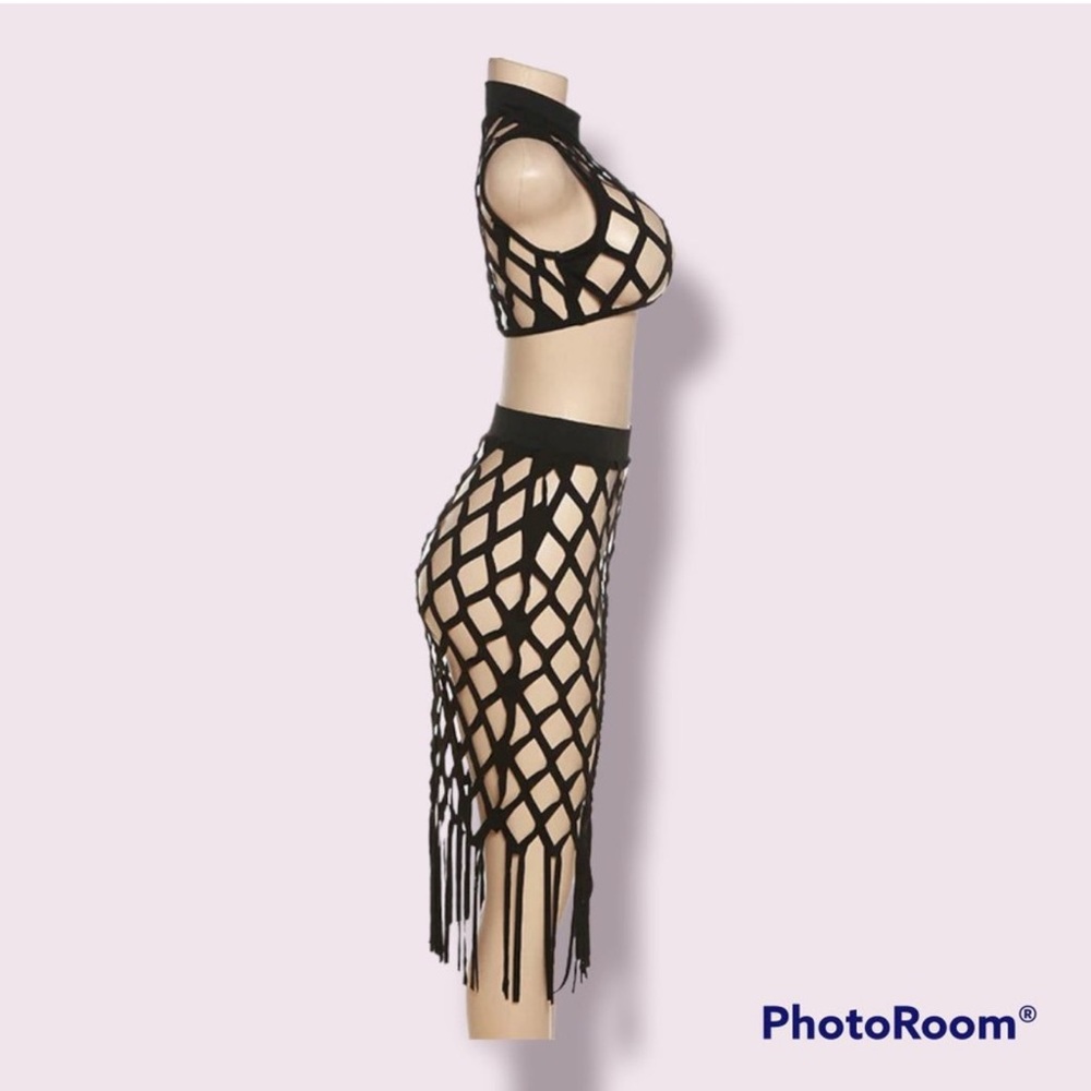 Black Midi Pencil Skirt with Cut Out Design - Picture 2 of 3